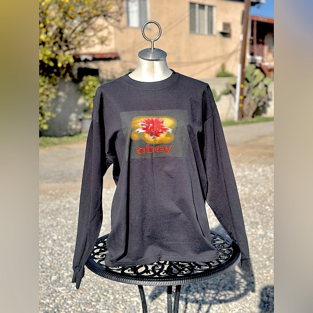 Obey — Lotus Black Long Sleeve T-shirt
